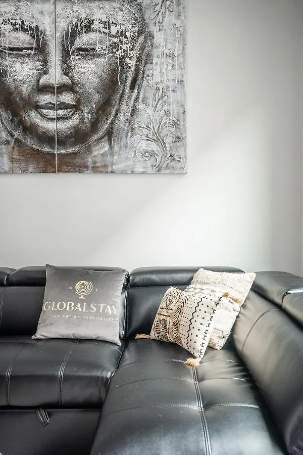 Apartment Globalstay Exclusive 4 Bedroom Townhouse In Downtown Toronto With Parking